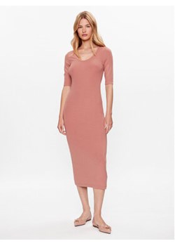 Calvin Klein Sukienka codzienna K20K205752 Beżowy Slim Fit ze sklepu MODIVO w kategorii Sukienki - zdjęcie 168563695
