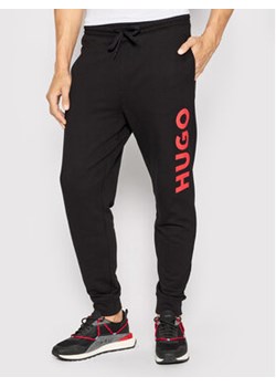 Hugo Spodnie dresowe Dutschi 50473211 Czarny Regular Fit ze sklepu MODIVO w kategorii Spodnie męskie - zdjęcie 168565699