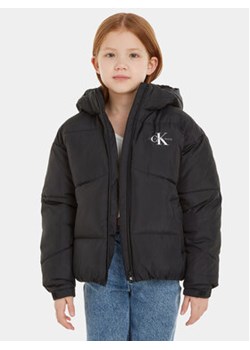 Calvin Klein Jeans Kurtka puchowa IG0IG02056 Czarny Regular Fit ze sklepu MODIVO w kategorii Kurtki dziewczęce - zdjęcie 168568256