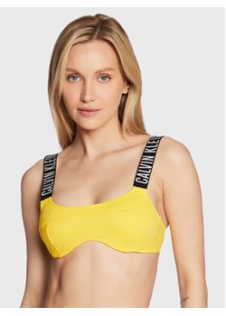 Calvin Klein Swimwear Góra od bikini Intense Power KW0KW01908 Żółty ze sklepu MODIVO w kategorii Stroje kąpielowe - zdjęcie 168569398