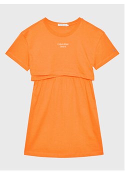 Calvin Klein Jeans Sukienka codzienna Overlap IG0IG01959 Pomarańczowy Regular Fit ze sklepu MODIVO w kategorii Sukienki dziewczęce - zdjęcie 168574607
