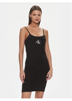 Calvin Klein Jeans Sukienka letnia Monologo J20J223420 Czarny Slim Fit ze sklepu MODIVO w kategorii Sukienki - zdjęcie 168575149