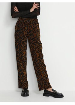 Cream Spodnie materiałowe Unagi 10610520 Kolorowy Regular Fit ze sklepu MODIVO w kategorii Spodnie damskie - zdjęcie 168576668