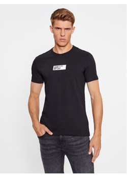 Calvin Klein Jeans T-Shirt Small Center Box J30J324027 Czarny Regular Fit ze sklepu MODIVO w kategorii T-shirty męskie - zdjęcie 168577387