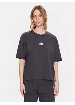 New Balance T-Shirt WT31511 Szary Oversize ze sklepu MODIVO w kategorii Bluzki damskie - zdjęcie 168578405