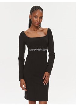 Calvin Klein Jeans Sukienka codzienna J20J221989 Czarny Slim Fit ze sklepu MODIVO w kategorii Sukienki - zdjęcie 168579627