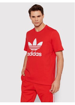 adidas T-Shirt adicolor Classics Trefoil HE9511 Czerwony Regular Fit ze sklepu MODIVO w kategorii T-shirty męskie - zdjęcie 168581785