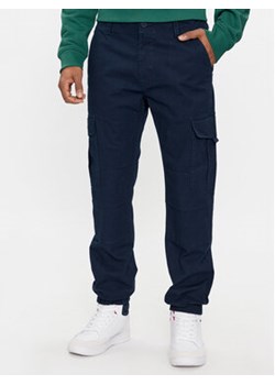 Tommy Jeans Joggery Ethan DM0DM18342 Granatowy Regular Fit ze sklepu MODIVO w kategorii Spodnie męskie - zdjęcie 168584905