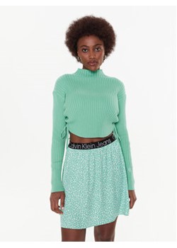 Calvin Klein Jeans Sweter J20J220708 Zielony Regular Fit ze sklepu MODIVO w kategorii Swetry damskie - zdjęcie 168585278