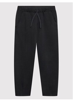 United Colors Of Benetton Spodnie dresowe 3J68CF01E Czarny Regular Fit ze sklepu MODIVO w kategorii Spodnie chłopięce - zdjęcie 168585447