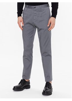 Sisley Chinosy 4JLESF023 Szary Slim Fit ze sklepu MODIVO w kategorii Spodnie męskie - zdjęcie 168587575