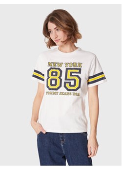Tommy Jeans T-Shirt Collegiate DW0DW14906 Biały Relaxed Fit ze sklepu MODIVO w kategorii Bluzki damskie - zdjęcie 168587686