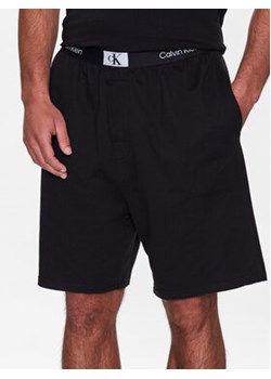 Calvin Klein Underwear Szorty piżamowe 000NM2417E Czarny Regular Fit ze sklepu MODIVO w kategorii Piżamy męskie - zdjęcie 168588877