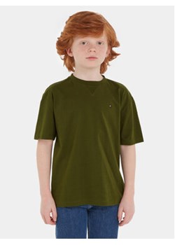 Tommy Hilfiger T-Shirt Essential KB0KB08575 S Zielony Regular Fit ze sklepu MODIVO w kategorii T-shirty chłopięce - zdjęcie 168593277