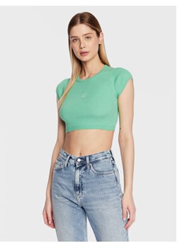 Calvin Klein Jeans Bluzka J20J220709 Zielony Cropped Fit ze sklepu MODIVO w kategorii Bluzki damskie - zdjęcie 168596437