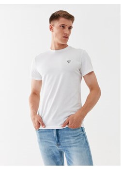 Guess T-Shirt U97M00 K6YW1 Biały Slim Fit ze sklepu MODIVO w kategorii T-shirty męskie - zdjęcie 168598876
