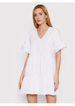 DeeZee Sukienka letnia Alexis HSM019 Biały Regular Fit ze sklepu MODIVO w kategorii Sukienki - zdjęcie 168598905
