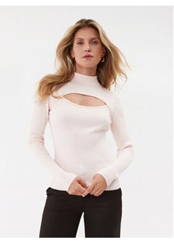 Guess Sweter W3BR18 Z2YK2 Różowy Regular Fit ze sklepu MODIVO w kategorii Swetry damskie - zdjęcie 168599065
