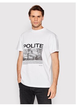 Young Poets Society T-Shirt Polite Daylen 107078 Biały Regular Fit ze sklepu MODIVO w kategorii T-shirty męskie - zdjęcie 168601425