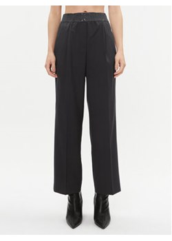 Peserico Spodnie materiałowe P04850 Granatowy Regular Fit ze sklepu MODIVO w kategorii Spodnie damskie - zdjęcie 168601476