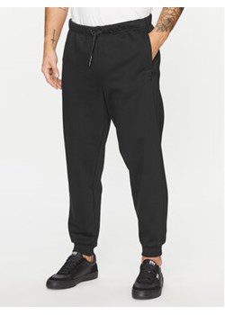 4F Spodnie dresowe 4FAW23TTROM466 Czarny Regular Fit ze sklepu MODIVO w kategorii Spodnie męskie - zdjęcie 168601625