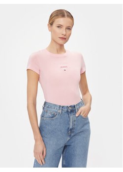 Tommy Jeans T-Shirt Essential DW0DW17357 Różowy Slim Fit ze sklepu MODIVO w kategorii Bluzki damskie - zdjęcie 168603528