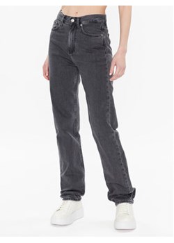 Calvin Klein Jeans Jeansy J20J220632 Szary Straight Fit ze sklepu MODIVO w kategorii Jeansy damskie - zdjęcie 168607797