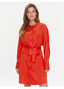 Tommy Hilfiger Sukienka koszulowa WW0WW40245 Czerwony Regular Fit ze sklepu MODIVO w kategorii Sukienki - zdjęcie 168609199
