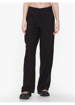 BDG Urban Outfitters Spodnie materiałowe BDG LINEN FIVE POCKET 76474998 Czarny ze sklepu MODIVO w kategorii Spodnie damskie - zdjęcie 168609307