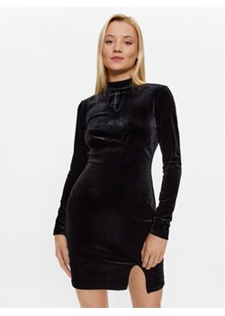 Glamorous Sukienka codzienna EA0762 Czarny Slim Fit ze sklepu MODIVO w kategorii Sukienki - zdjęcie 168614906