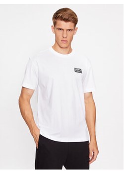 EA7 Emporio Armani T-Shirt 6RPT01 PJNVZ 1100 Biały Regular Fit ze sklepu MODIVO w kategorii T-shirty męskie - zdjęcie 168615079