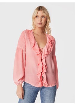 Guess Bluzka W3RH58 WF5K0 Różowy Regular Fit ze sklepu MODIVO w kategorii Bluzki damskie - zdjęcie 168618089