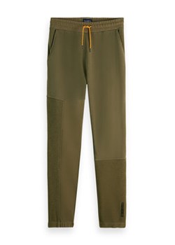 Scotch & Soda Spodnie dresowe 169124 Zielony Regular Fit ze sklepu MODIVO w kategorii Spodnie męskie - zdjęcie 168618728