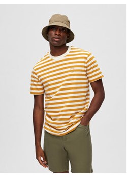 Selected Homme T-Shirt 16088527 Żółty Regular Fit ze sklepu MODIVO w kategorii T-shirty męskie - zdjęcie 168622167