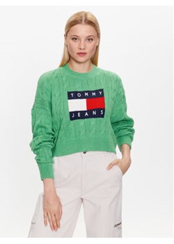 Tommy Jeans Sweter DW0DW14261 Zielony Regular Fit ze sklepu MODIVO w kategorii Swetry damskie - zdjęcie 168622879