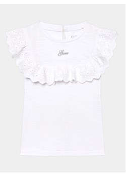 Guess Bluzka K3GP26 K6XN1 Biały Regular Fit ze sklepu MODIVO w kategorii Bluzki dziewczęce - zdjęcie 168624725