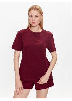 Calvin Klein Underwear Koszulka piżamowa 000QS6890E Bordowy Regular Fit ze sklepu MODIVO w kategorii Piżamy damskie - zdjęcie 168627349