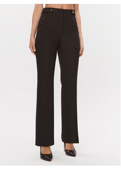 Boss Spodnie materiałowe Tupera 50500378 Czarny Regular Fit ze sklepu MODIVO w kategorii Spodnie damskie - zdjęcie 168627659