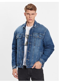 Pepe Jeans Kurtka jeansowa Young Bandana PM402673 Niebieski Regular Fit ze sklepu MODIVO w kategorii Kurtki męskie - zdjęcie 168628277