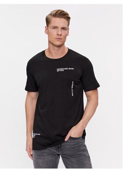 Calvin Klein Jeans T-Shirt Text J30J325065 Czarny Regular Fit ze sklepu MODIVO w kategorii T-shirty męskie - zdjęcie 168628416