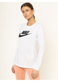 Nike Bluzka Sportswear BV6171 Beżowy Regular Fit ze sklepu MODIVO w kategorii Bluzki damskie - zdjęcie 168629316