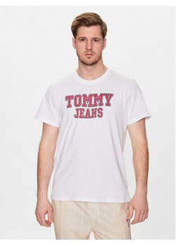 Tommy Jeans T-Shirt Essential DM0DM16405 Biały Regular Fit ze sklepu MODIVO w kategorii T-shirty męskie - zdjęcie 168631749
