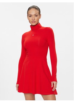 Tommy Jeans Sukienka codzienna DW0DW17524 Czerwony Slim Fit ze sklepu MODIVO w kategorii Sukienki - zdjęcie 168634128