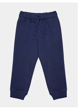 United Colors Of Benetton Spodnie dresowe 3EB5GF030 Granatowy Regular Fit ze sklepu MODIVO w kategorii Spodnie chłopięce - zdjęcie 168634158