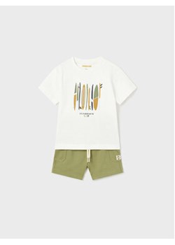 Mayoral Komplet t-shirt i spodenki 1646 Kolorowy Regular Fit ze sklepu MODIVO w kategorii Komplety niemowlęce - zdjęcie 168634477