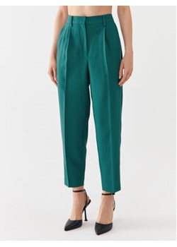Bruuns Bazaar Spodnie materiałowe Cindy BBW2393 Zielony Loose Fit ze sklepu MODIVO w kategorii Spodnie damskie - zdjęcie 168636027