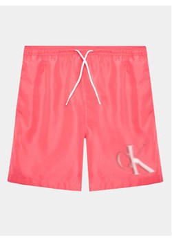 Calvin Klein Swimwear Szorty kąpielowe KV0KV00028 Różowy Regular Fit ze sklepu MODIVO w kategorii Kąpielówki chłopięce - zdjęcie 168638006