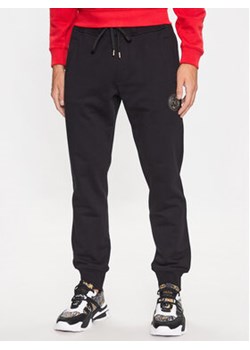 Versace Jeans Couture Spodnie dresowe 74GAAY01 Czarny Regular Fit ze sklepu MODIVO w kategorii Spodnie męskie - zdjęcie 168638195