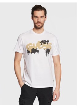 Guess T-Shirt Graffiti Logo M3GI59 K9RM1 Biały Slim Fit ze sklepu MODIVO w kategorii T-shirty męskie - zdjęcie 168640269