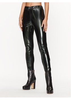 Silvian Heach Spodnie z imitacji skóry CVA23167LE Czarny Slim Fit ze sklepu MODIVO w kategorii Spodnie damskie - zdjęcie 168641165
